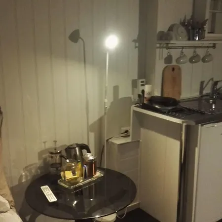Bed & Waffles, Gæstehus 2*