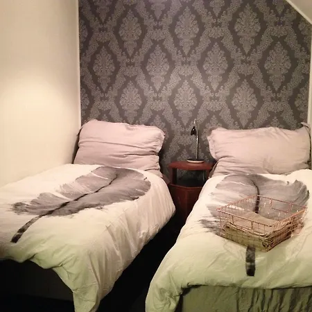 Bed & Waffles, 2* Tromsø