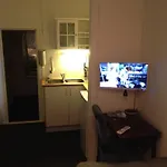 Πανσιόν Bed & Waffles, 2*