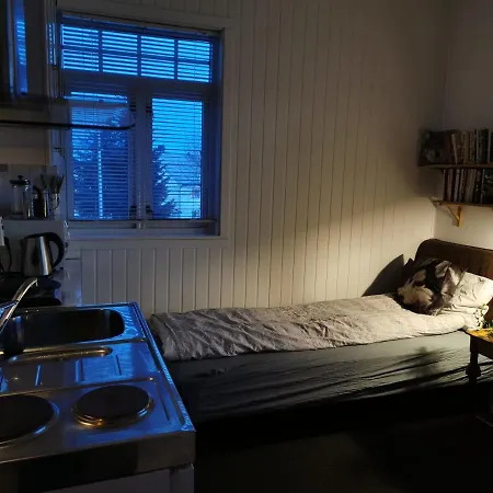 Bed & Waffles,