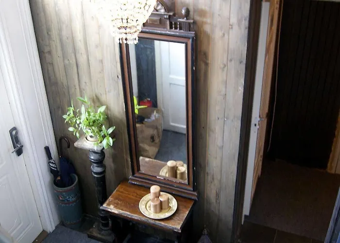 Bed & Waffles, Гостевой дом